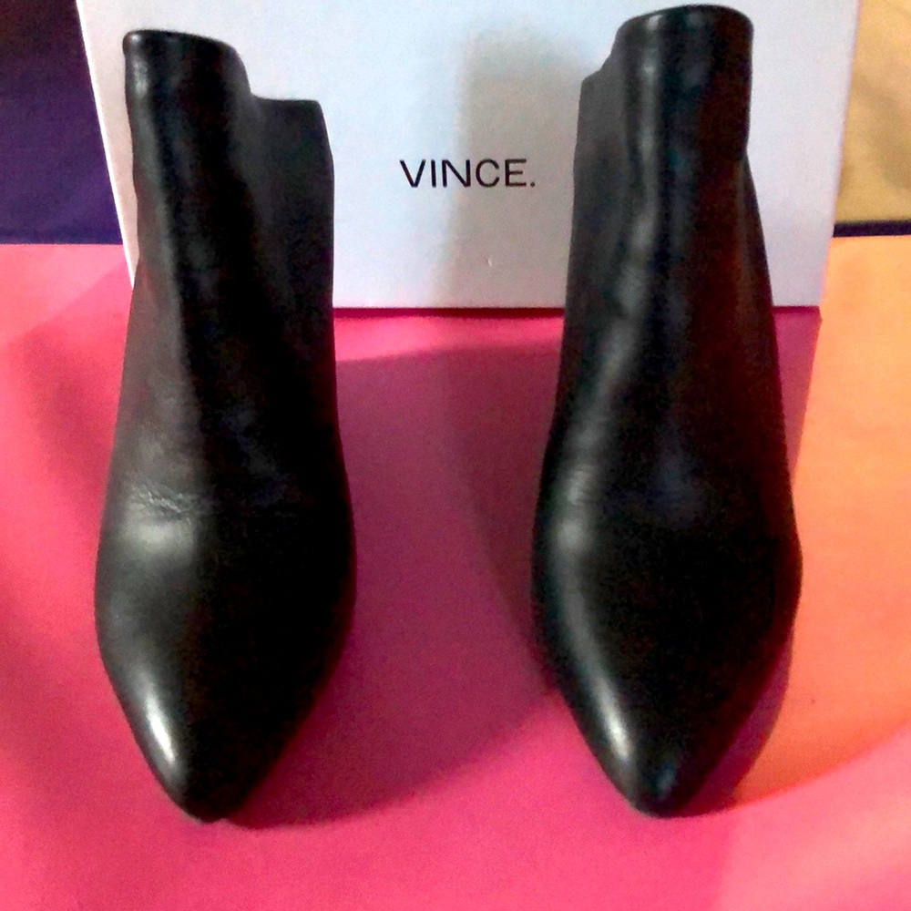 VINCE BOOTIE MULES SIZE 8